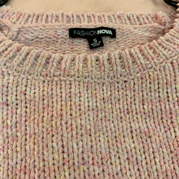 Knitted pink sweater - Picture 3 of 3